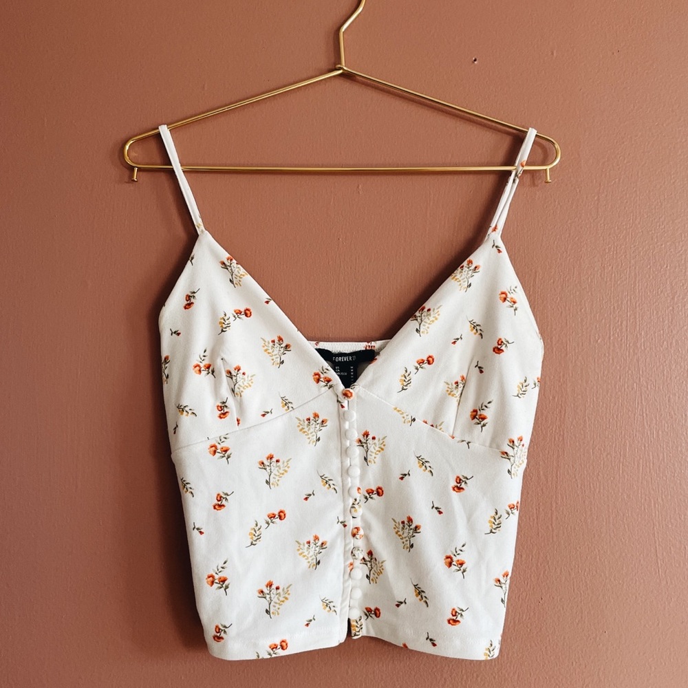 Forever 21 Medium Cropped Floral Tank